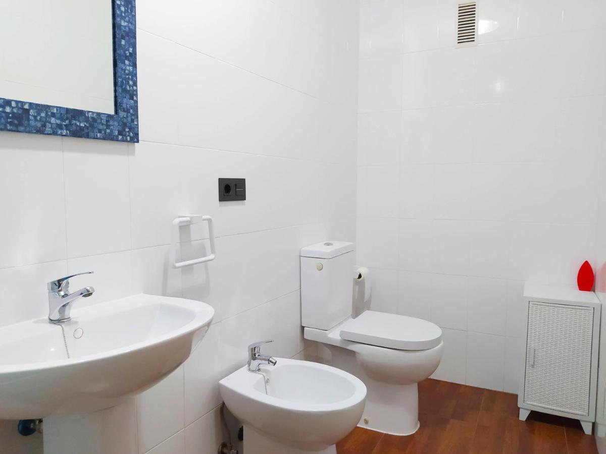 Delux Center Punta Umbria Apartment Ngoại thất bức ảnh