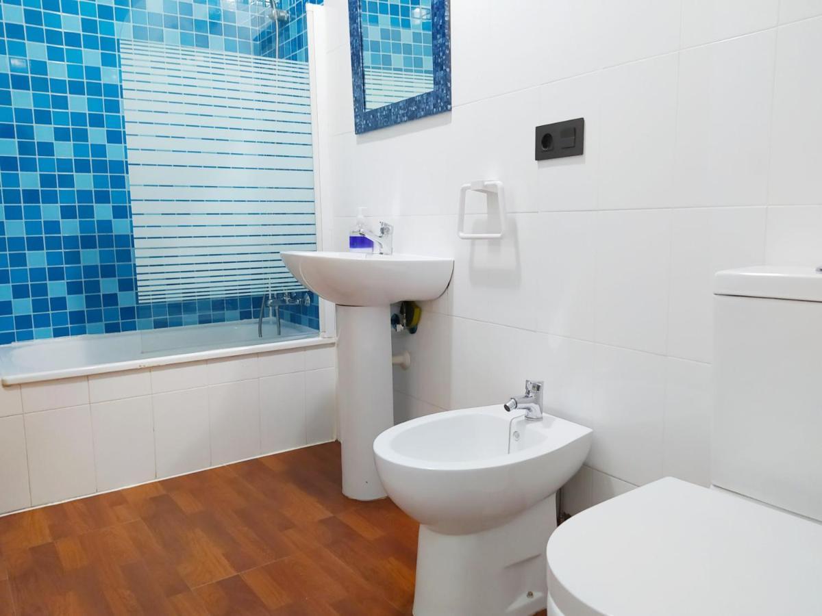 Delux Center Punta Umbria Apartment Ngoại thất bức ảnh