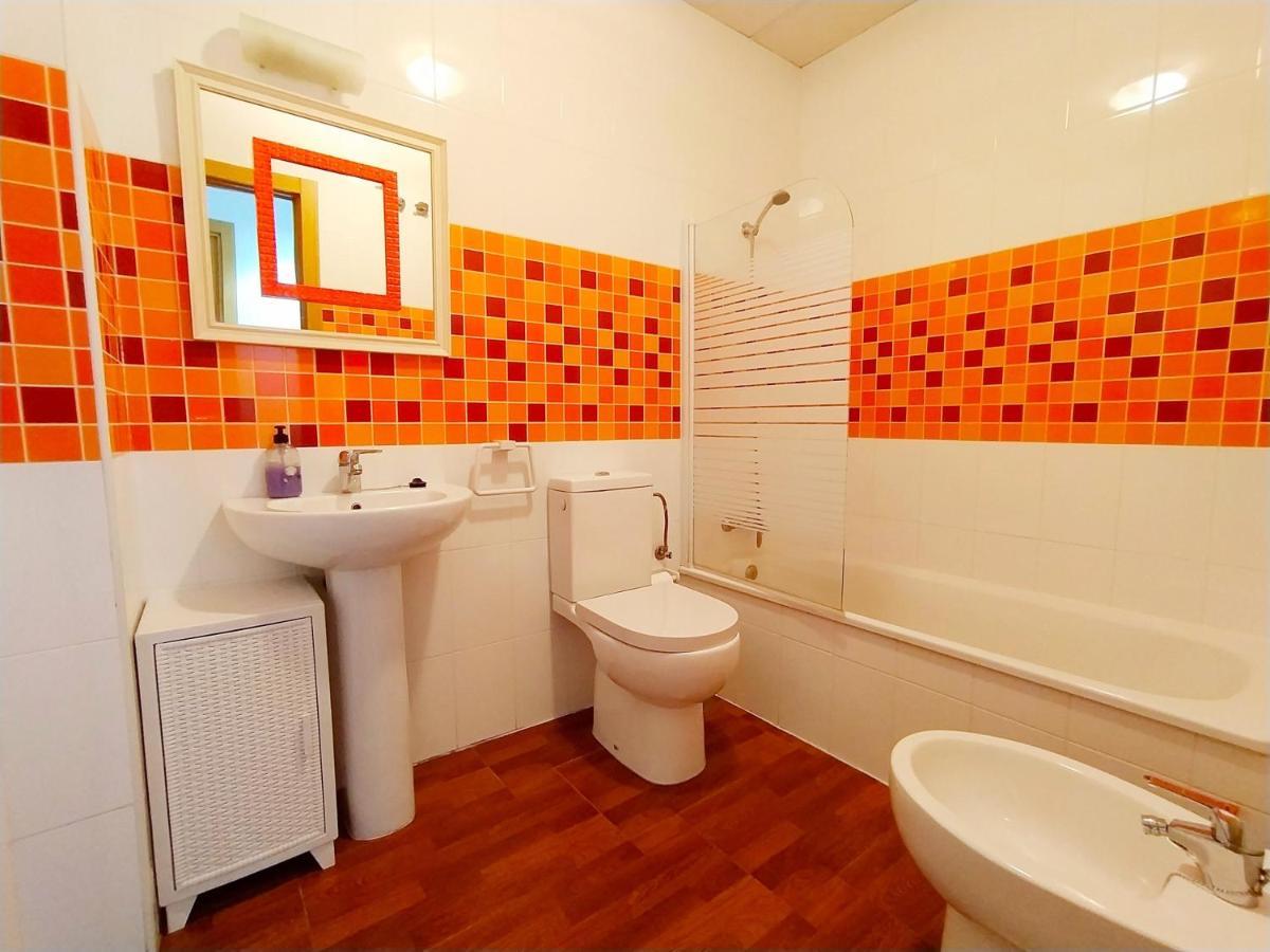 Delux Center Punta Umbria Apartment Ngoại thất bức ảnh